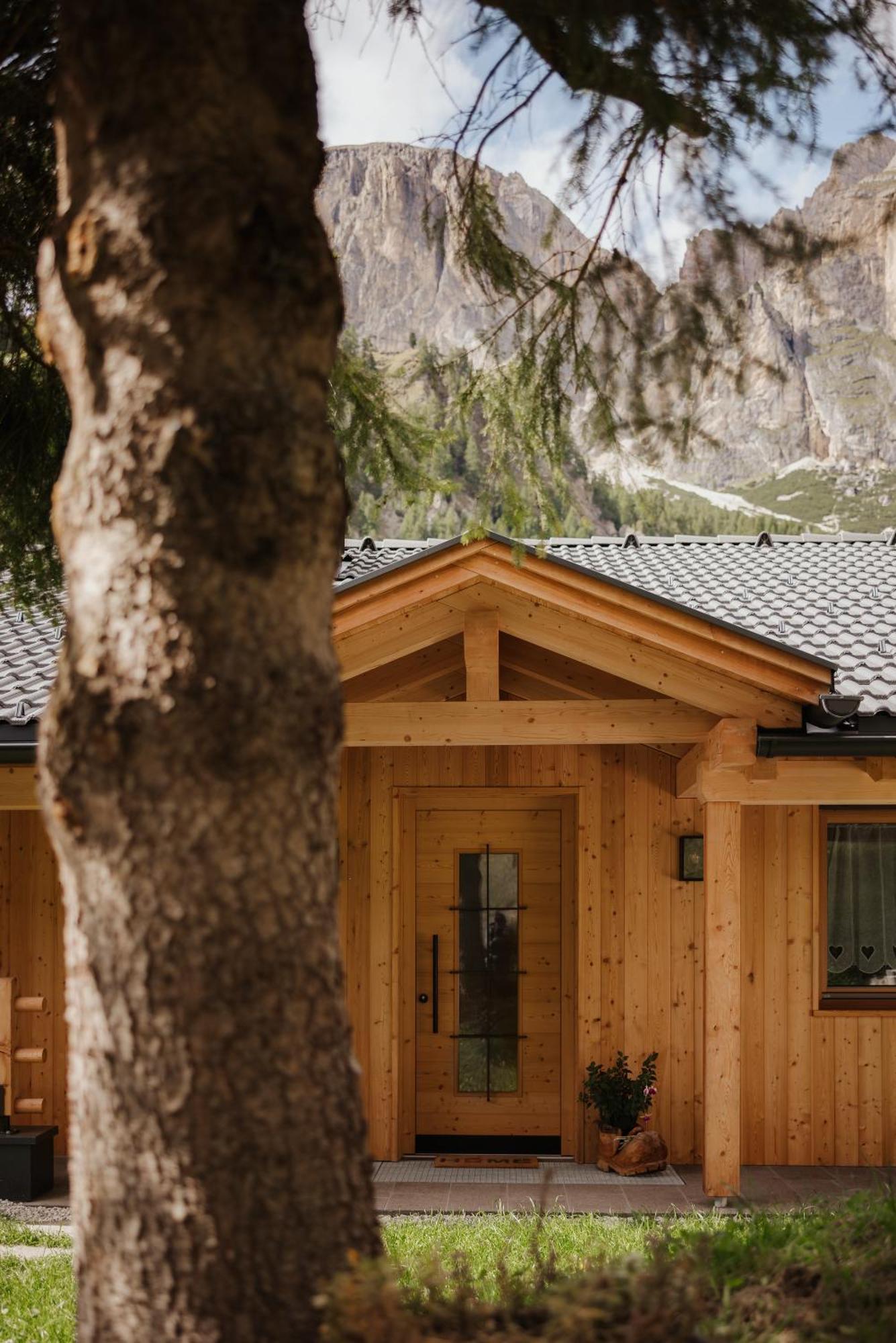 Chalet Laerchenhof Colfosco Buitenkant foto
