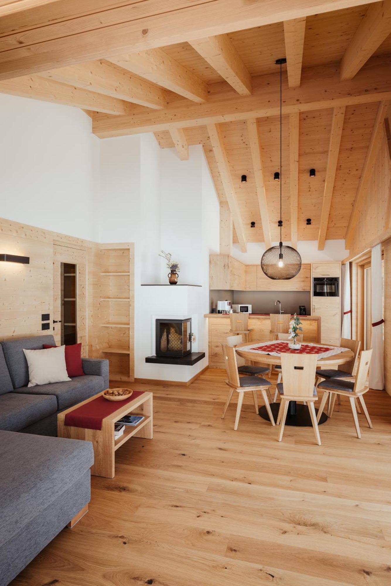 Chalet Laerchenhof Colfosco Buitenkant foto
